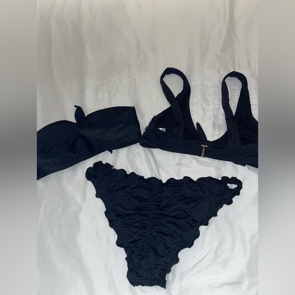 Three piece black bikini set - Picture 6 of 7